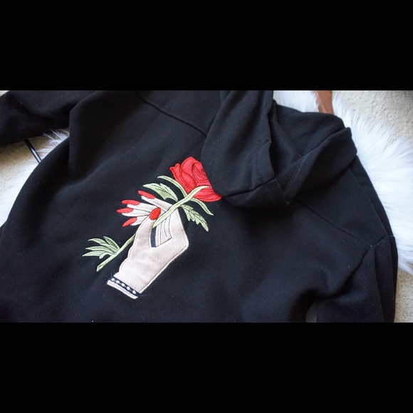 Rose embroidered comfy zip up hoodie - Picture 2 of 4